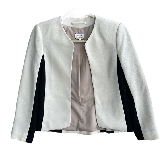 Aritzia Wilfred Exquis Blazer Jacket Cropped Crepe Cream/Black 4 - Picture 3 of 12